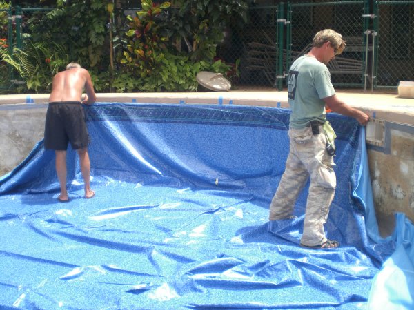Liner pool vs Concrete